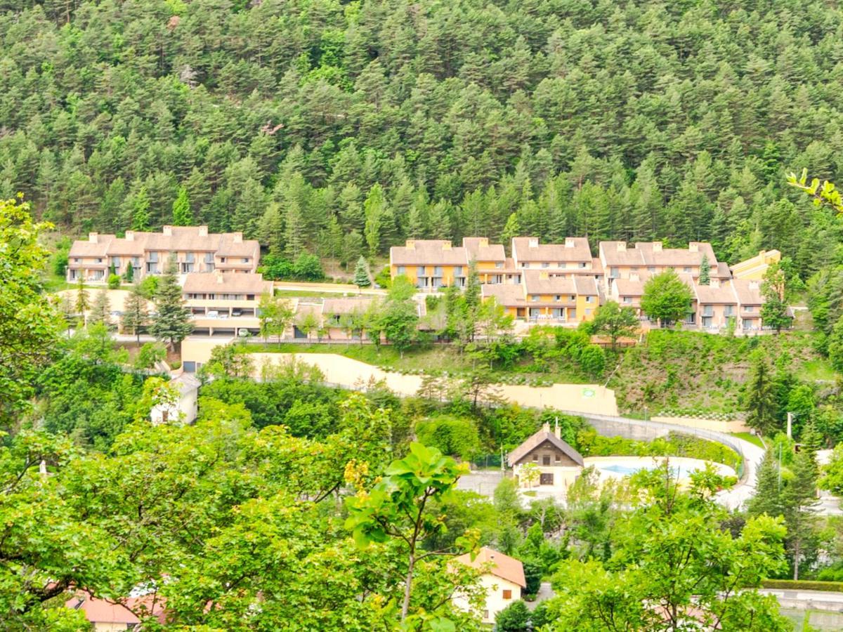 Vacanceole - Residence Les Gorges Rouges Guillaumes Exterior photo