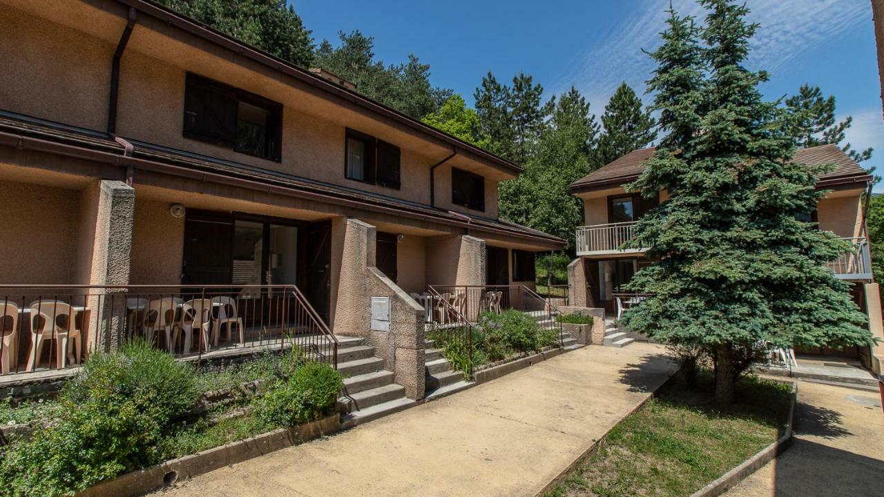 Vacanceole - Residence Les Gorges Rouges Guillaumes Exterior photo